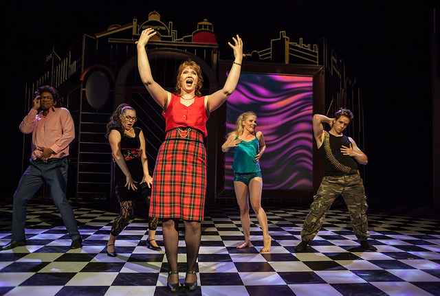 36821569550_c4376f691b_z